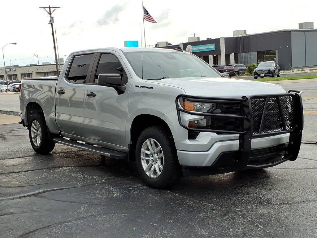2022 Chevrolet Silverado 1500 — rear three-quarter view