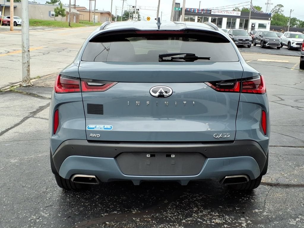 2022 INFINITI QX55 — detail view