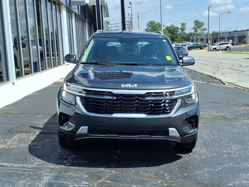 2024 Kia Seltos — side profile view
