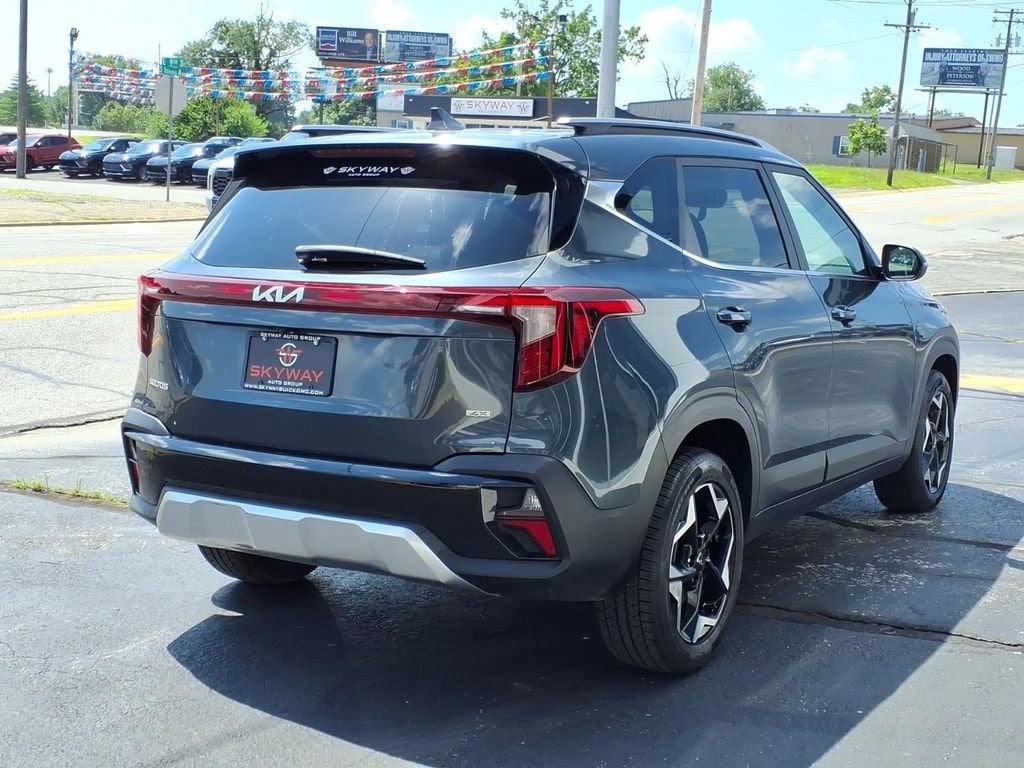2024 Kia Seltos — interior view